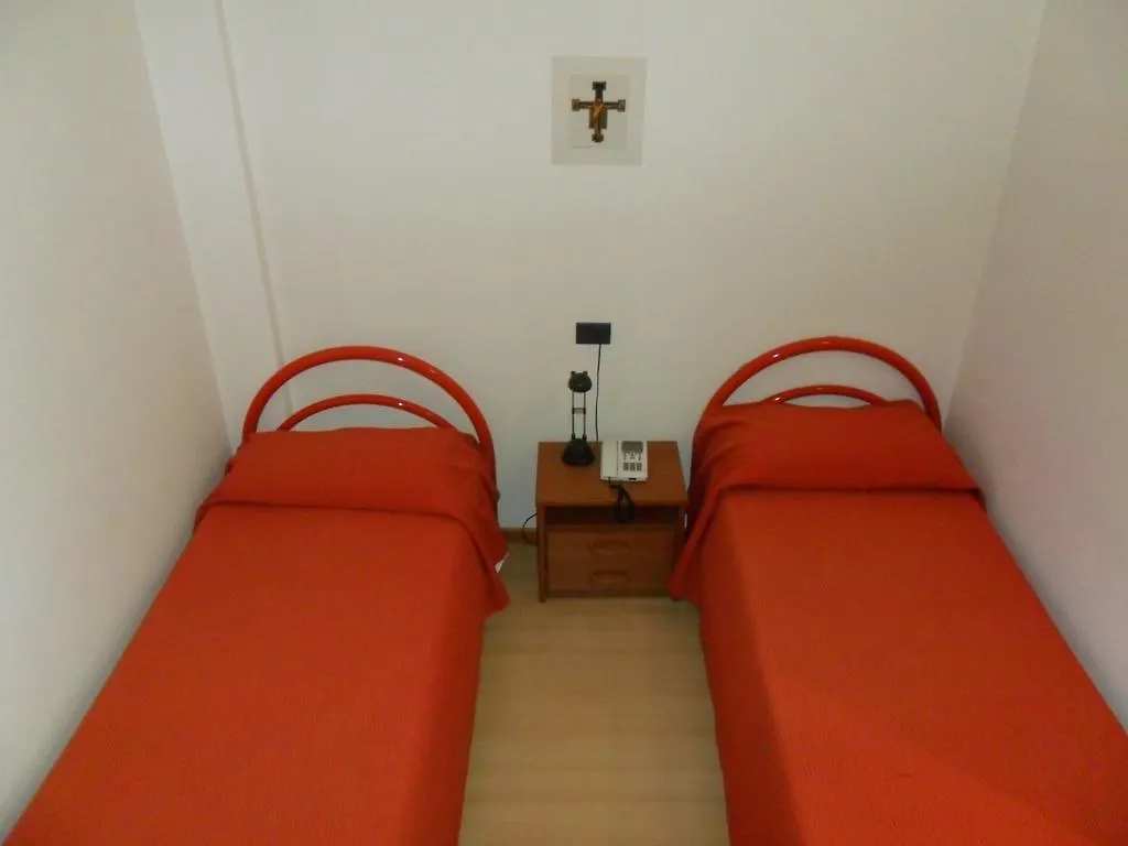 Ospitalita San Tommaso D'Aquino Hotel Bologna Olaszország